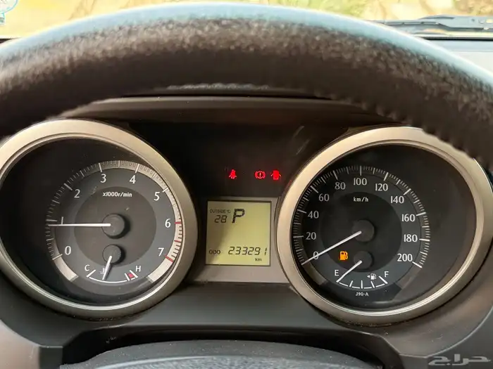 تويوتا برادو 2012 (V6)سعودي 15