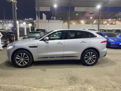 جاكوار F Pace R Sport ستة سلندر سوبر تشارج index
