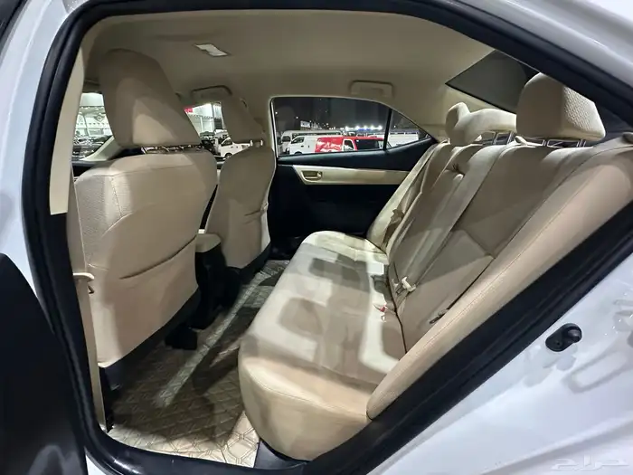 تويوتا كورولا موديل 2018 نص فل 24