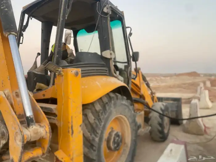 جي سي بي عرجاء 2008 4