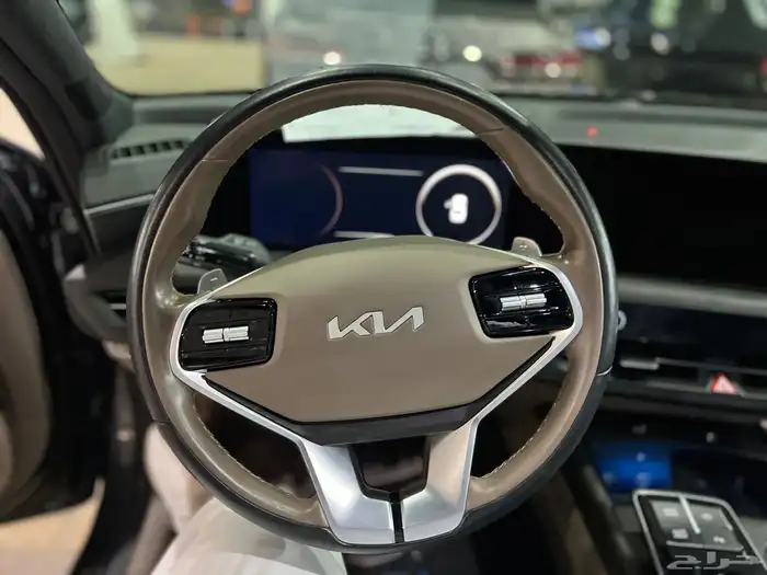 كيا كي 8 2023 10