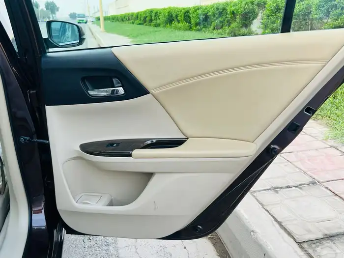 هوندا اكورد 2014 فل كامل نظيف جدا 53