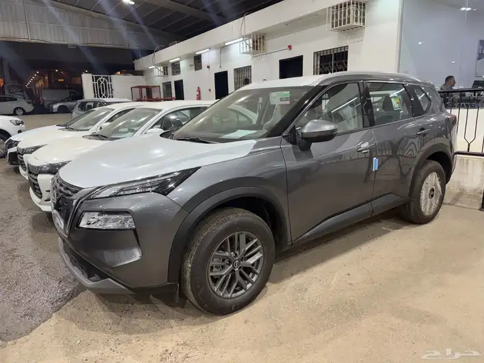 نيسان اكس تريل ستاندر 2026 (صيانة محانية وارد بترومين) 1