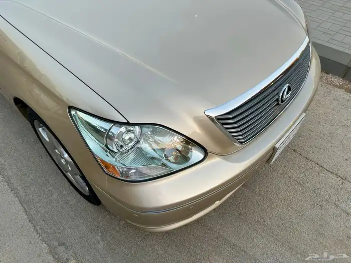 لكزس LS430 2004 مخزن نظيف جدا 21