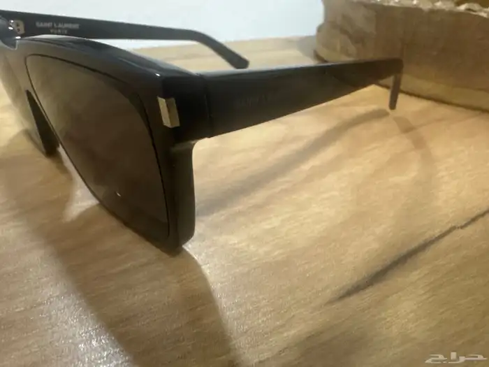 نظاره saint Laurent بسعر ممتاز بدون بوكس 550 2