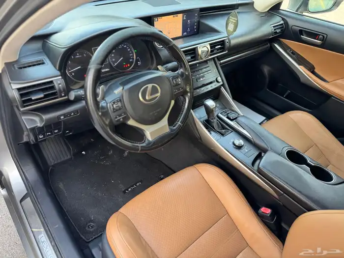 لكزس IS350 فل 2017 سعودي 18