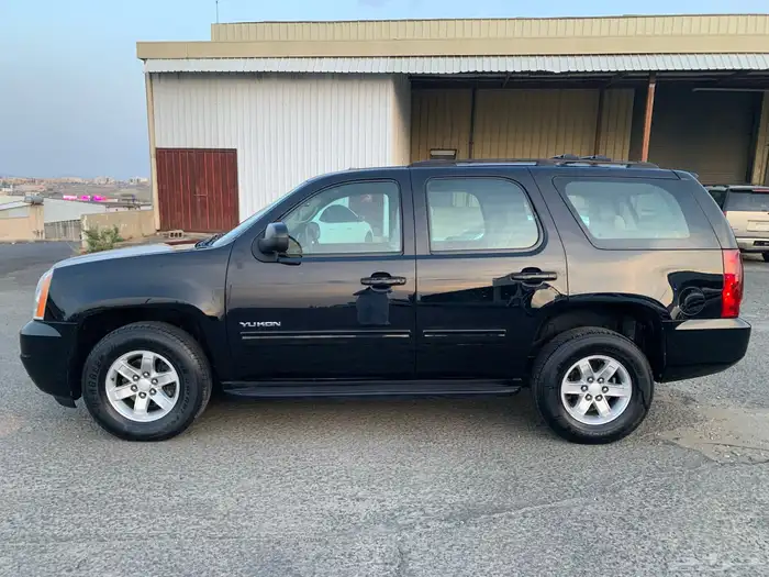 جي ام سي يوكون 2012 دبل 22