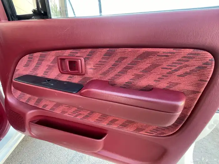 تويوتا - هايلوكس-2001-GLX-غمارتين- بنزين- قير عادي 21