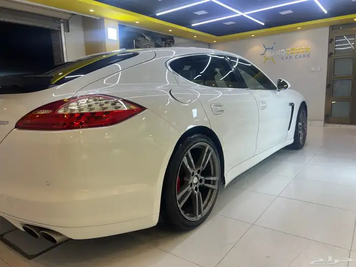 بورش باناميرا s 2010 17