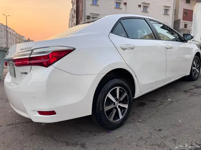 كرولا لولوي 2019 نص فل بودي بلد 11