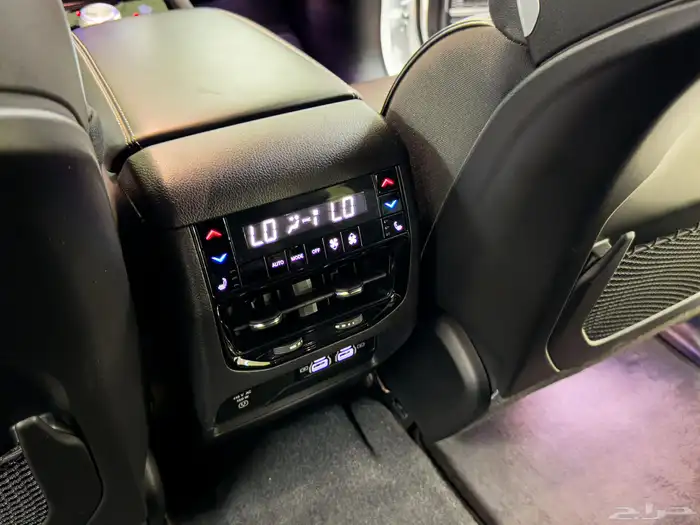 جيب جراند شروكي 2023 اوفر لاند 25