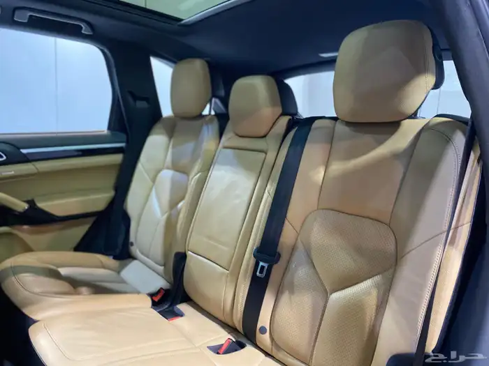 بورش كايين 2016 بحالة نظيفة 17