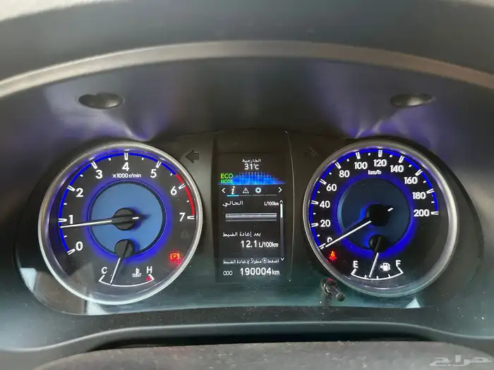 هايلوكس 2016 فل كامل نظيفه جدا 11