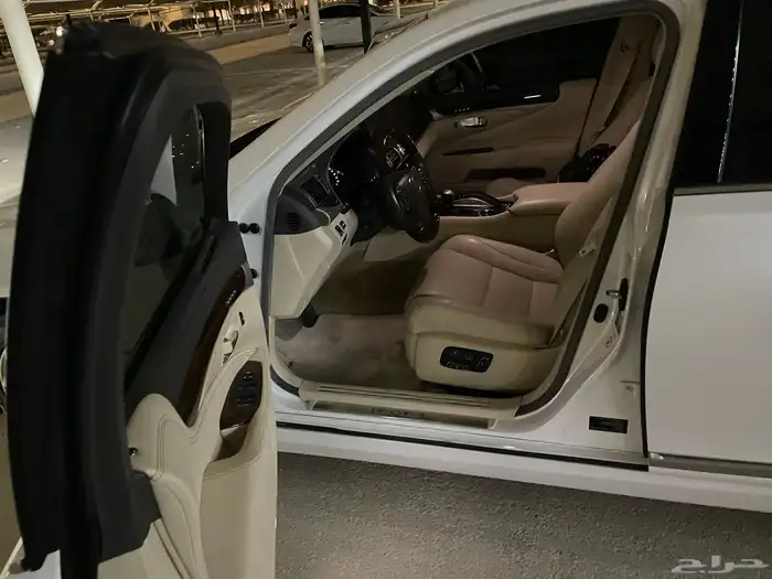 لكزس 460 منوه للمستخدم ما نقبل البدل 7