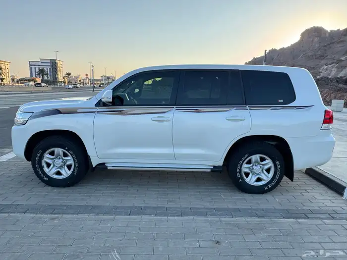 تم البيع عسى الله يبارك للجميع 6