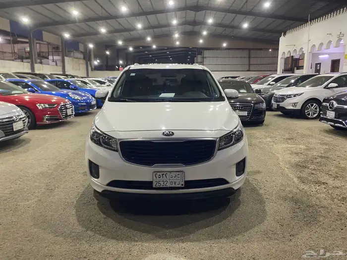 كيا كارنيفال 2016 0