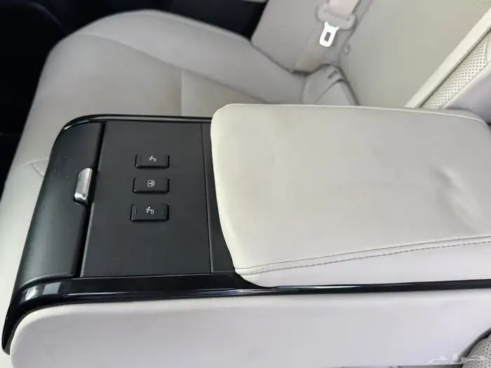 تويوتا كراون 2023 22