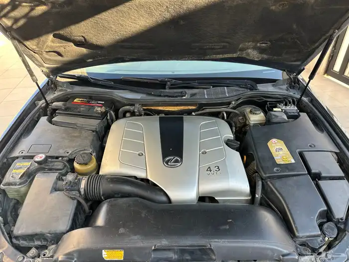 للبيع لكزس 430 22