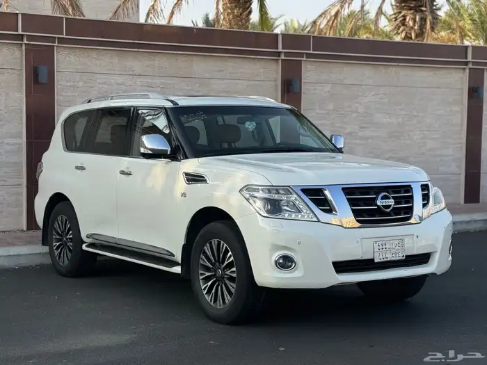 باترول نيسان موديل 2014 عداد 121 الف مالك اول 2