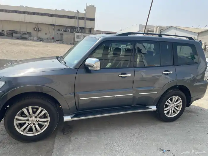 ميتسوبيشي باجيرو 2