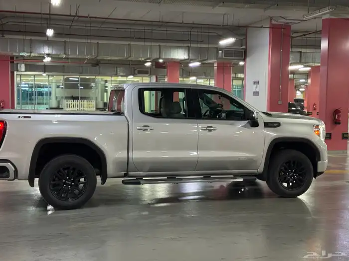 جي ام سي سيراا 5