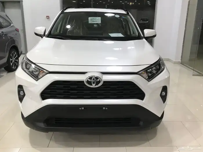 تويوتا راف فور 2025 فتحة XLE بنزين 0