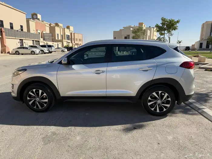 هونداي توسان مديل 2021 - للبيع مع اللوحات 2