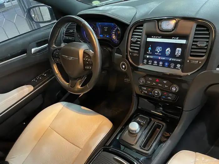 كرايسلر 300s موديل 2021 فل كامل 13