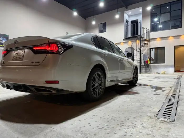 لكزس جي اس 2015 معدلة 2020 3