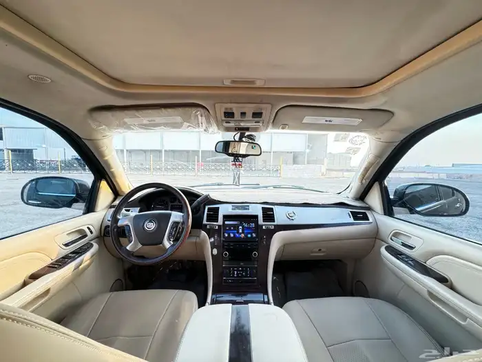 اسكاليد 2007 للبيع 9