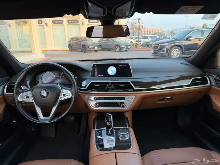 بي ام دبليو 730Li مواصفات خاصة وارد ناغي. 16