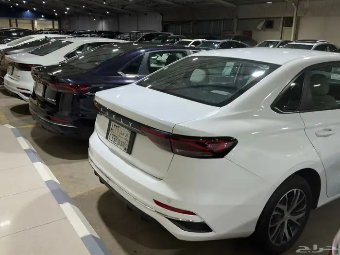 للبيع مجموعه جيلي امجراند 2023 السعر يبدا 28 ألف وكثر 4