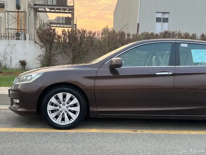 هوندا اكورد 2014 فل كامل نظيف جدا 8