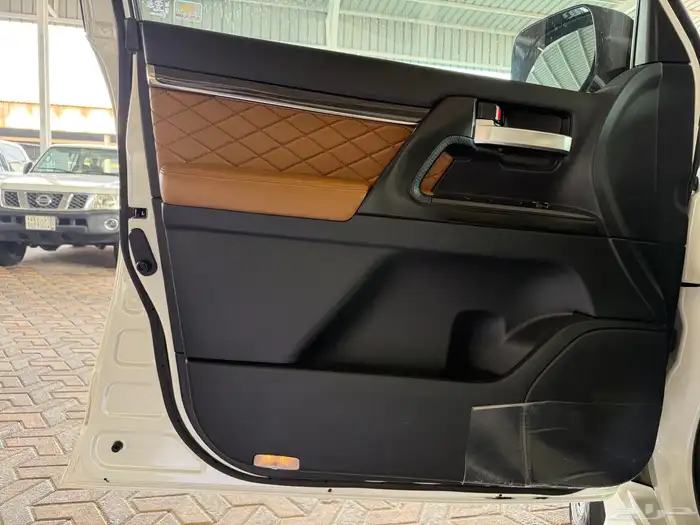 تويوتا لاندكروزر جي اكس أر تورينق سعودي رقم 4 موديل 2021 43