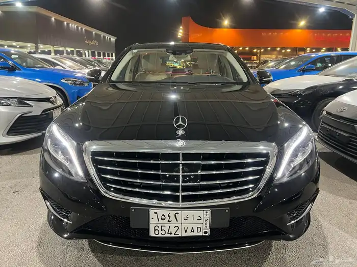 مرسيدس s400 مخزنه عداد 77 الف جفالي 4 ازارير وكاله 12