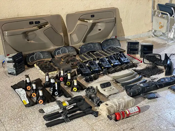 قطع جمس من موديل 2003-2006 1