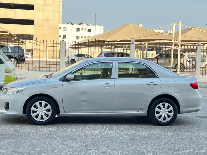 تويوتا كورولا موديل 2013 قمة النظافه 5