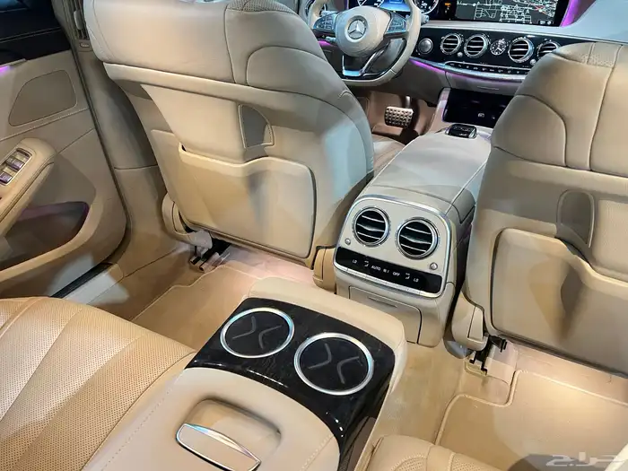مرسيدس s400 مخزنه عداد 77 الف جفالي 4 ازارير وكاله 44