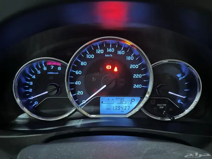 تويوتا كورولا موديل 2018 نص فل 10