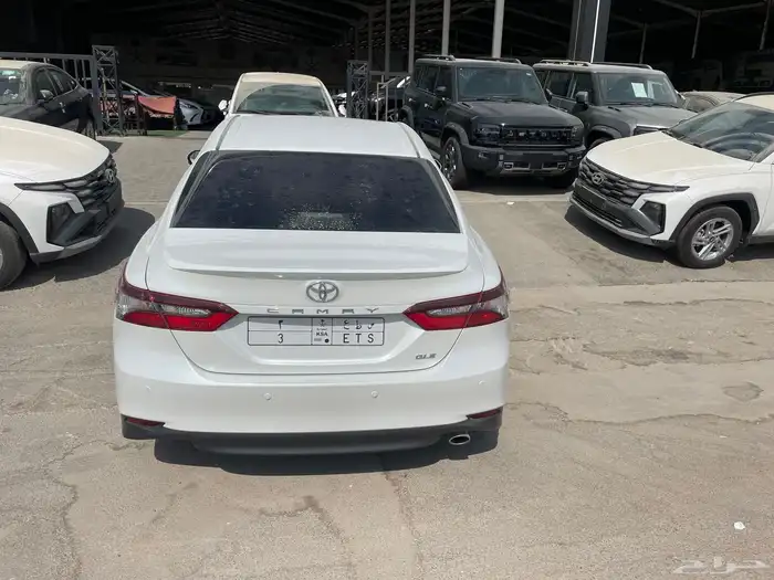 كامري 2024 فل بنزين ماشيه 33الف شرط 1