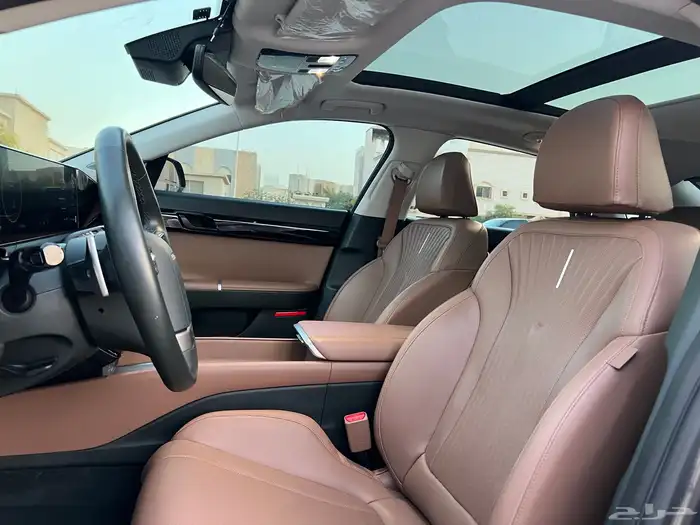 ازيرا بريميوم 2024 ( شبه جديد ) وارد الوعلان 11