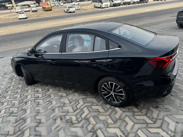 ام جي فايف موديل 2025 3