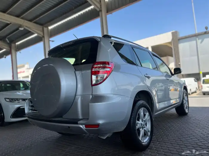 تويوتا راف فور2012 15