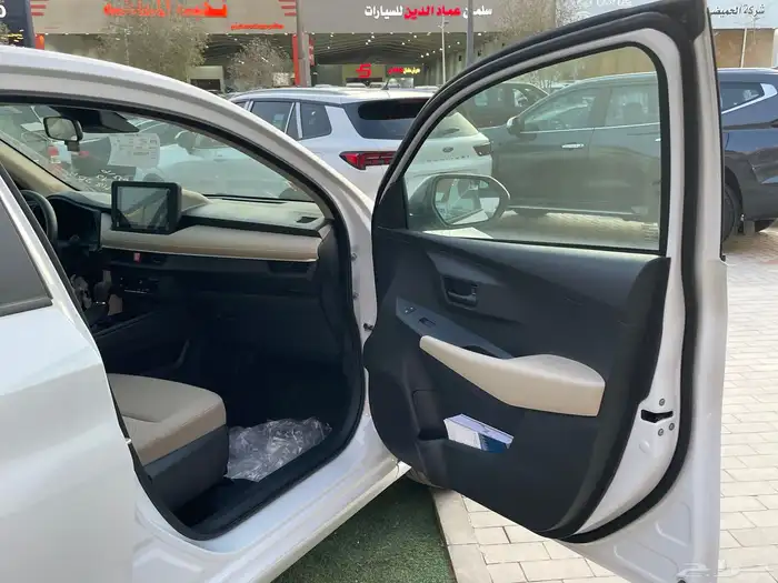 تويوتا يارس 2026واي بلس سعودي ( بنزين) 1.3L 19