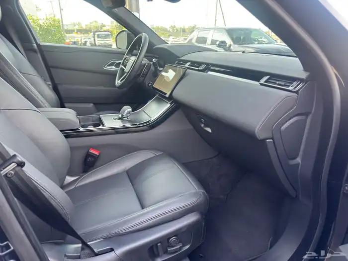 2024 Range Rover Velar P250 14