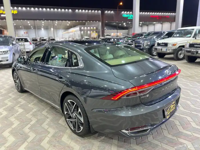 هيواندي ازيرا 2023 نص فل سعودي ماشي 81 الف 5