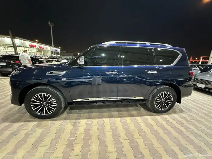 نيسان باترول بلاتينيوم موديل 2024 فل كامل 8 سلندر 4