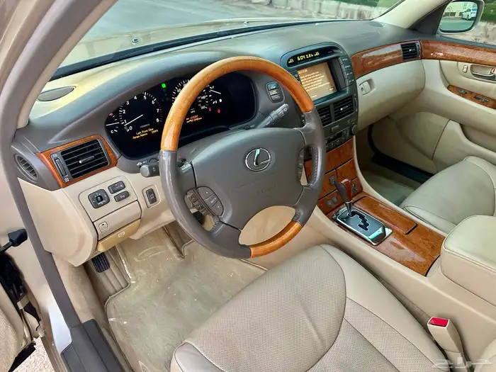 لكزس LS430 2004 مخزن نظيف جدا 49
