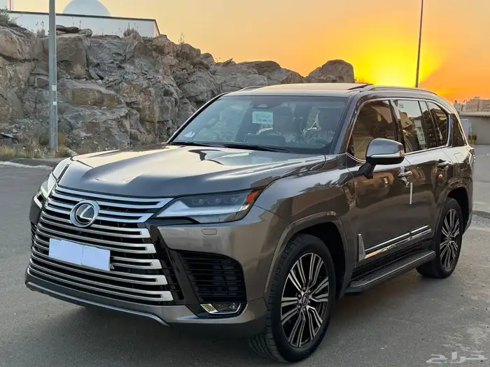 جيب لكزس 2025 شبة الاصفر BB 0