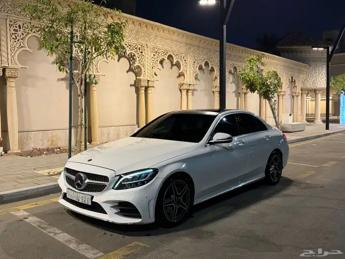 مرسيدس c200 1